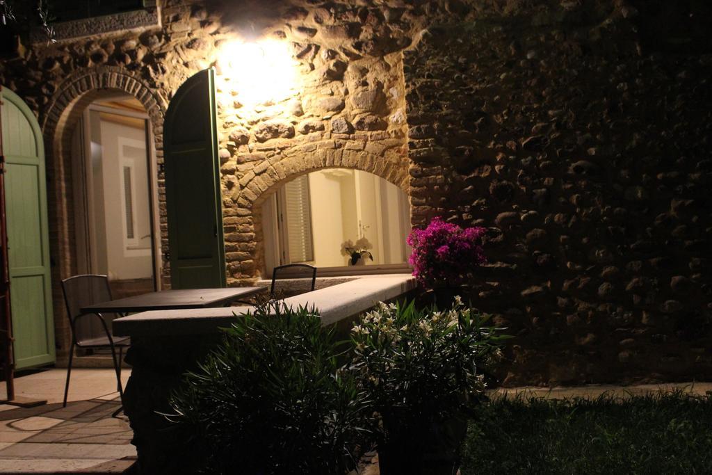 Giardino Degli Ulivi Appartement Caprino Veronese Buitenkant foto