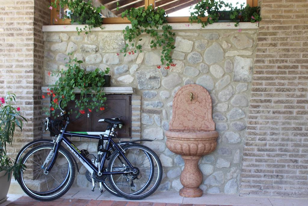Giardino Degli Ulivi Appartement Caprino Veronese Buitenkant foto